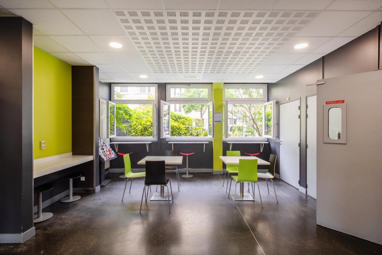 Hotel Cis Maurice Ravel Parijs