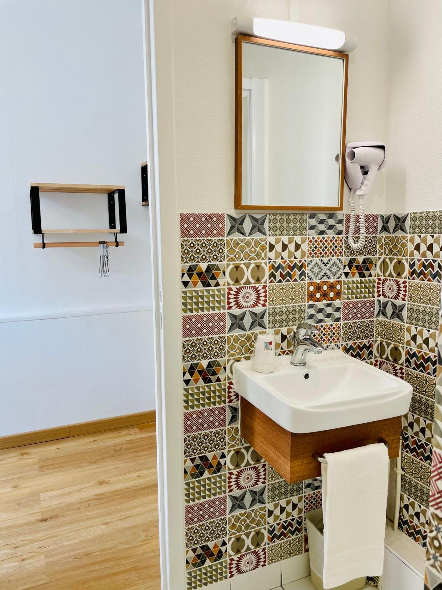 Hotel Cis Maurice Ravel Parijs